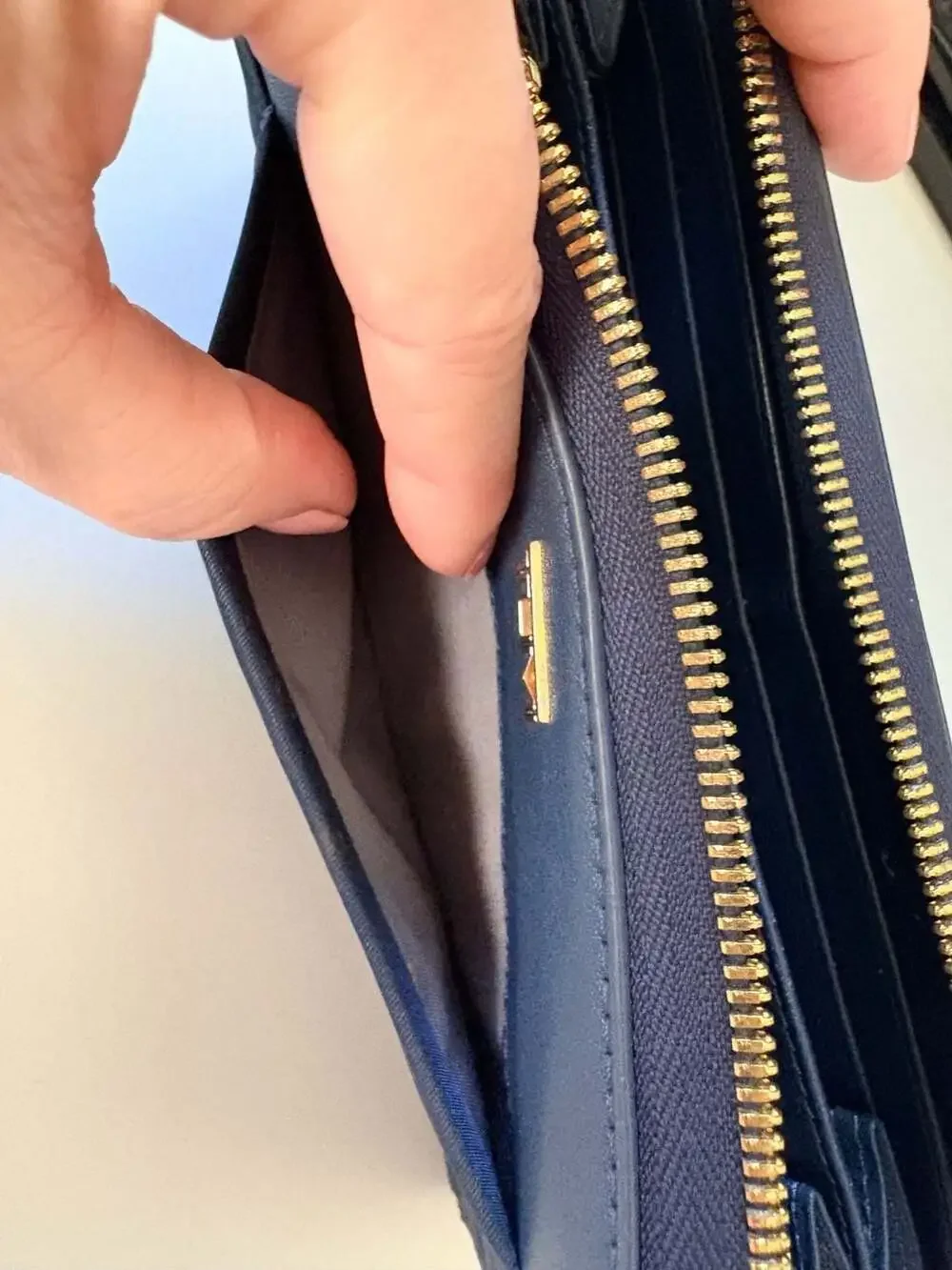 TUMI Voyageur Zip-Around Continental Wallet in Navy Blue